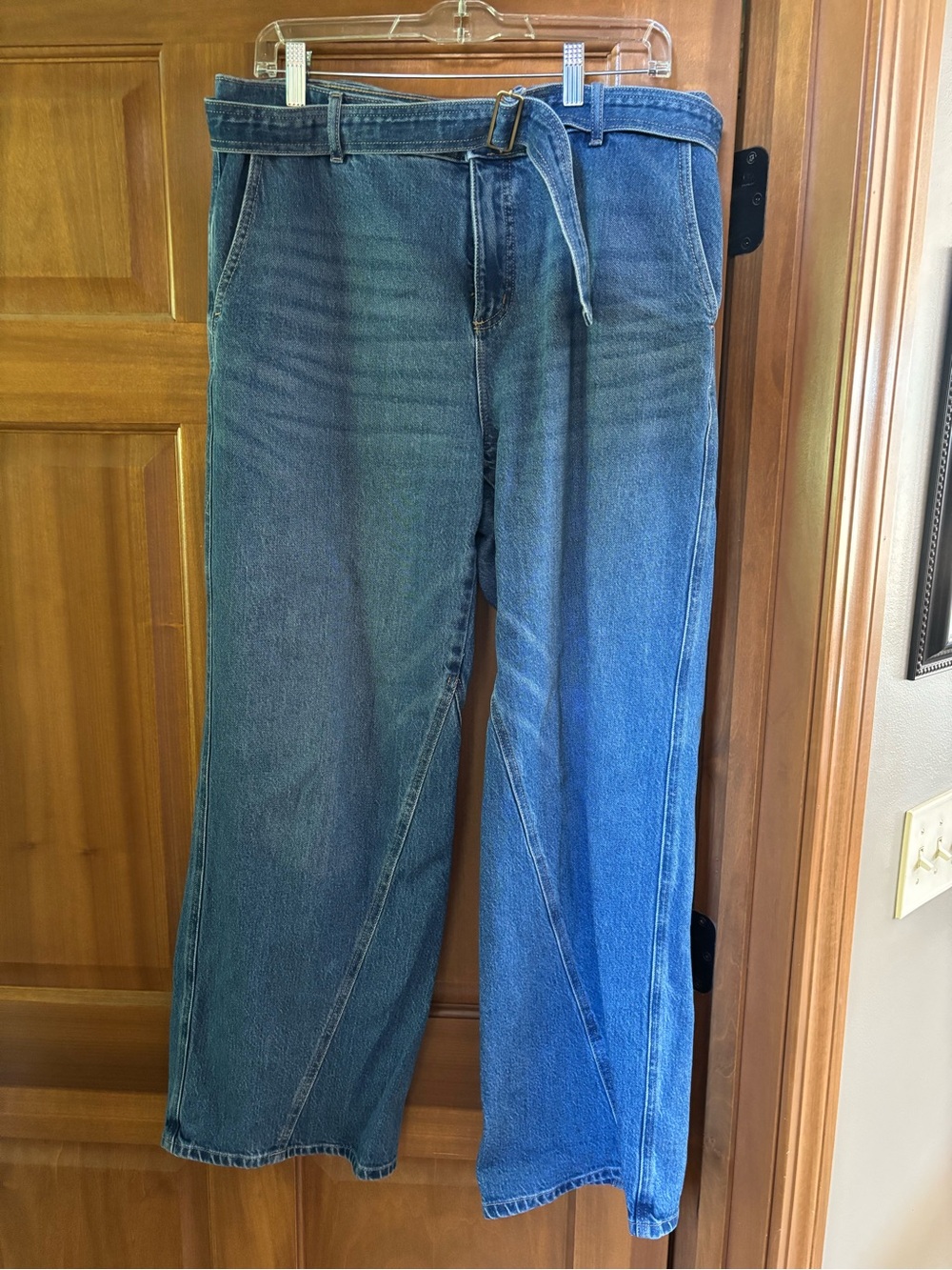 Women’s LOFT Blue Denim Jeans with Belt Loop Detail